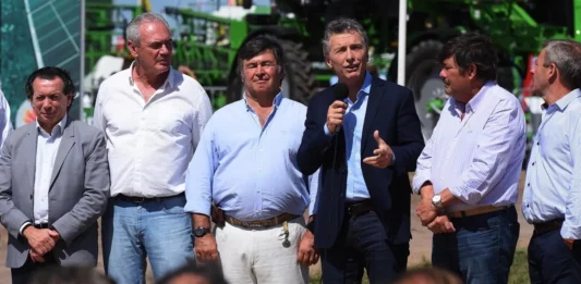 Tras las misivas cruzadas entre Horacio Rodríguez Larreta y Patricia Bullrich por la fusión del PRO con LLA, el expresidente Mauricio Macri marcó la cancha hacia el interior del partido.