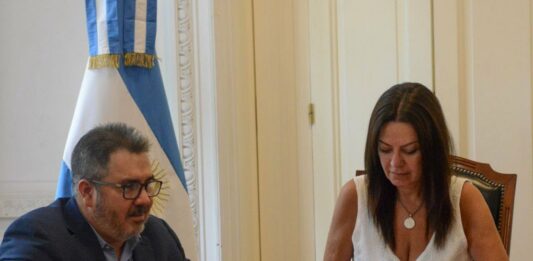 La Cámara de Diputados convocó para el martes próximo a la Ministra de Capital Humano, Sandra Pettovello, para que dé explicaciones por el escándalo de los alimentos retenidos.