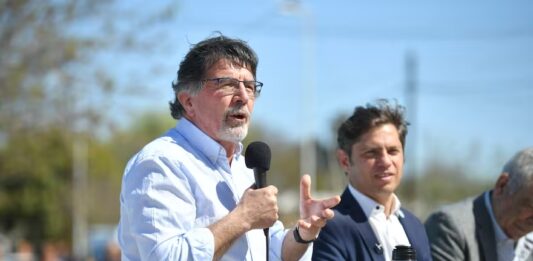 El director de Educación provincial, Alberto Sileoni, se refirió al manual enviado por el Senado nacional para evitar el adoctrinamiento en escuelas.