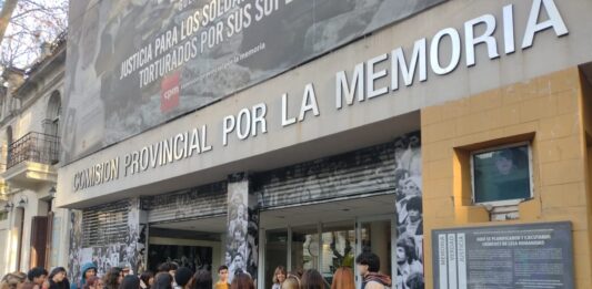 El Observatorio de Derechos Humanos del Senado nacional le envió recomendaciones a Kicillof sobre el "adoctrinamiento" en escuelas.