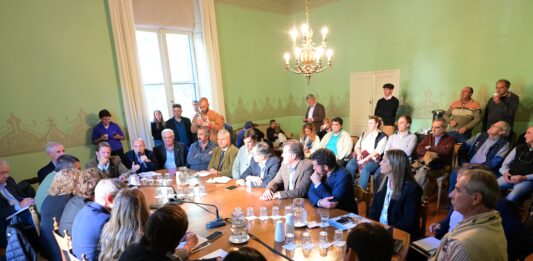 Referentes del campo mantuvieron una frenética jornada de reuniones con casi todos los bloques de la Legislatura bonaerense. Uno por uno, los pedidos y reclamos.