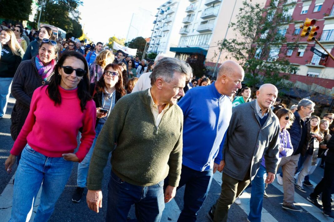 Pulti marcha universitaria