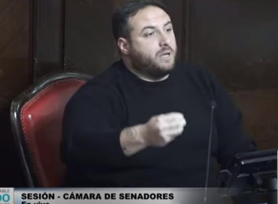 El senador del Frente Grande, Federico Fagioli, respaldó la ley para evitar inundaciones en el Conurbano.