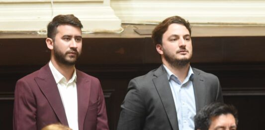 Los diputados bonaerenses de La Libertad Avanza le soltaron la mano al subsecretario de Deportes, Julio Garro, por su reclamo al capitán argentino de fútbol, Lionel Messi.