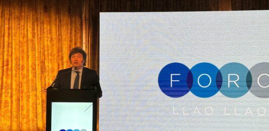 El presidente Javier Milei remarcó en el Foro Llao Llao que el ajuste permitirá "recuperar 15 puntos del PBI que antes consumía el Estado".