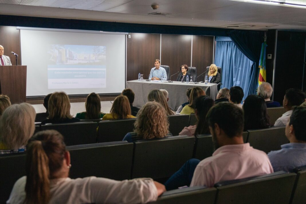 La Legislatura bonaerense vuelve a abrir sus puertas para dar continuidad al ciclo Voces Bonaerenses durante el mes de mayo. Repasa la agenda completa.