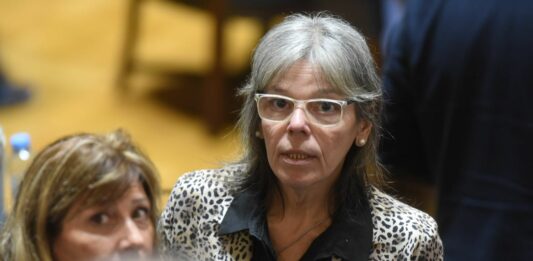 La diputada bonaerense de Evolución, Belén Malaisi, presentó un proyecto de ley para que los chicos no puedan apostar en las escuelas públicas y privadas.