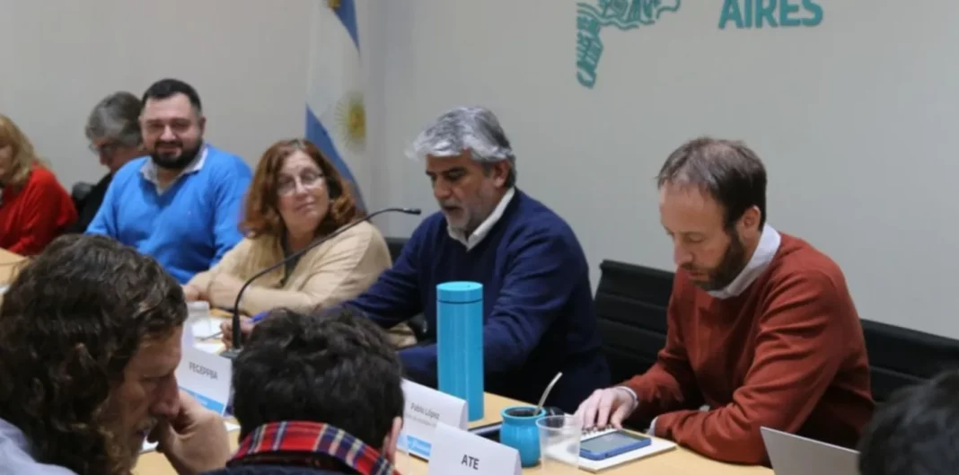 El Gobierno de Axel Kicillof postergó la reunión con los docentes, judiciales y estatales bonaerenses.