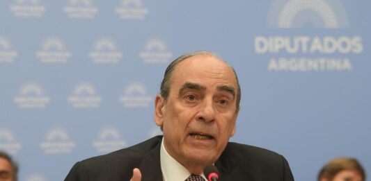 El flamante jefe de Gabinete celebró la sanción de la Ley Bases y anunció cuándo y dónde se firmará el postergado Pacto de Mayo.