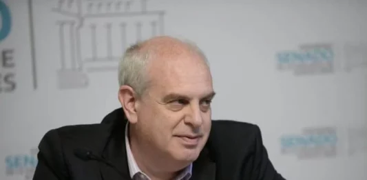 El titular del bloque del PRO del Senado bonaerense, Alejandro Rabinovich, volvió a criticar a Axel Kicillof por una serie del Ministerio de las Mujeres.
