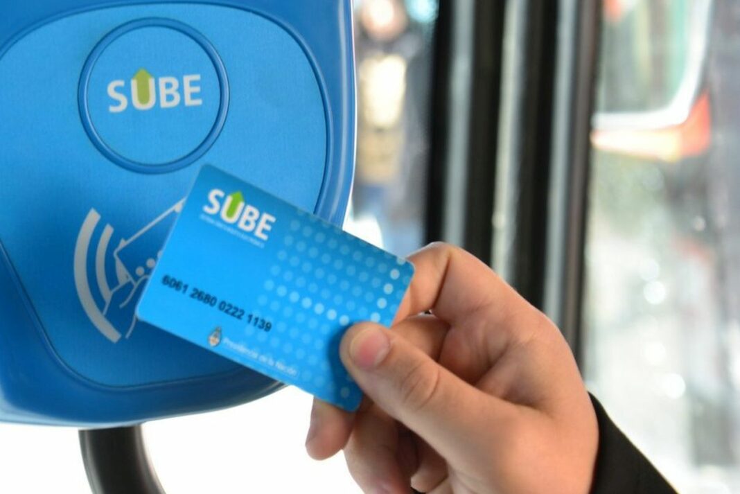 Desde la Rosada intentaran hacer competir al SUBE con otras tarjetas y medios de pago