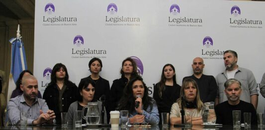 Organismos de derechos humanos denunciaron que Petri inició un proceso de desguace de un área fundamental para los juicios de lesa humanidad.