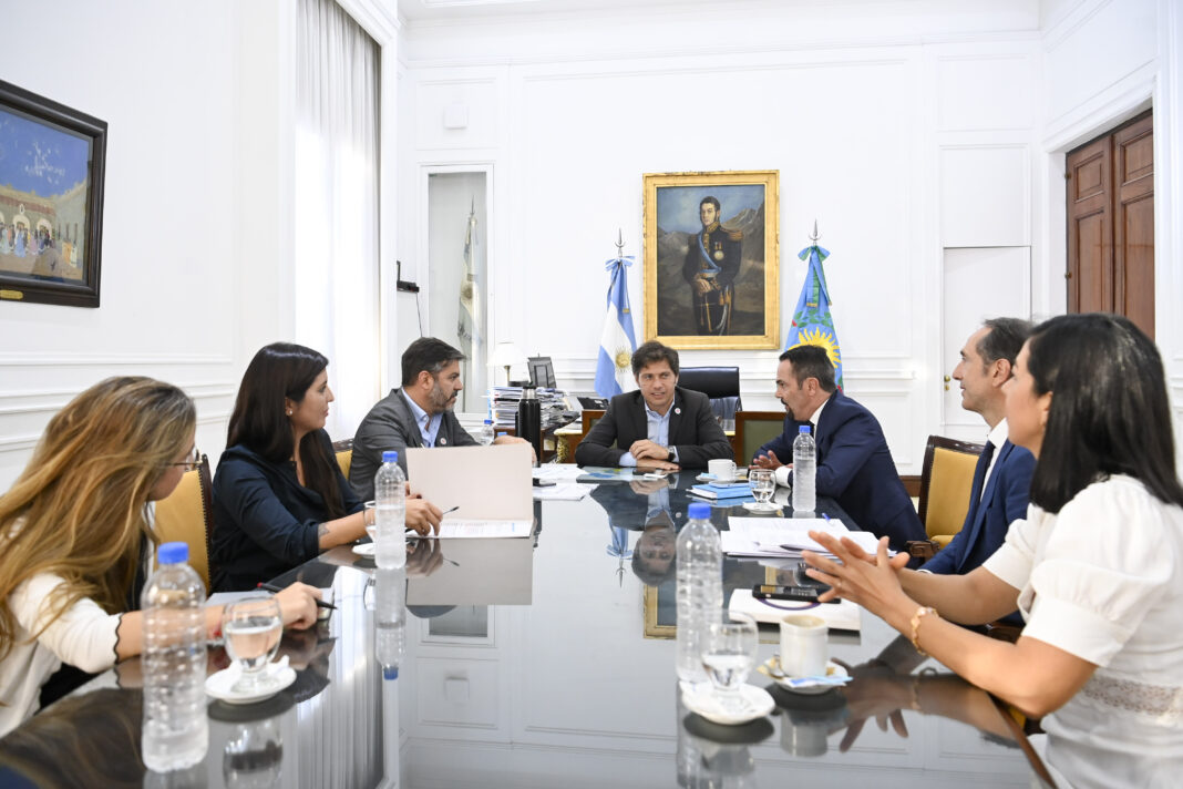 El gobernador Kicillof mantuvo un encuentro con los embajadores de Francia y Noruega para reforzar sus relaciones internacionales.