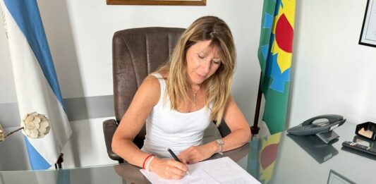 La diputada bonaerense Silvina Vaccarezza pidió que el Gobierno bonaerense autorice la importación de la vacuna contra la Fiebre Aftosa.