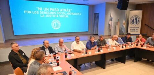 La CGT confirmó la movilización por el Día del Trabajador y definirá el 11 de abril la realización de un nuevo paro general contra Milei.