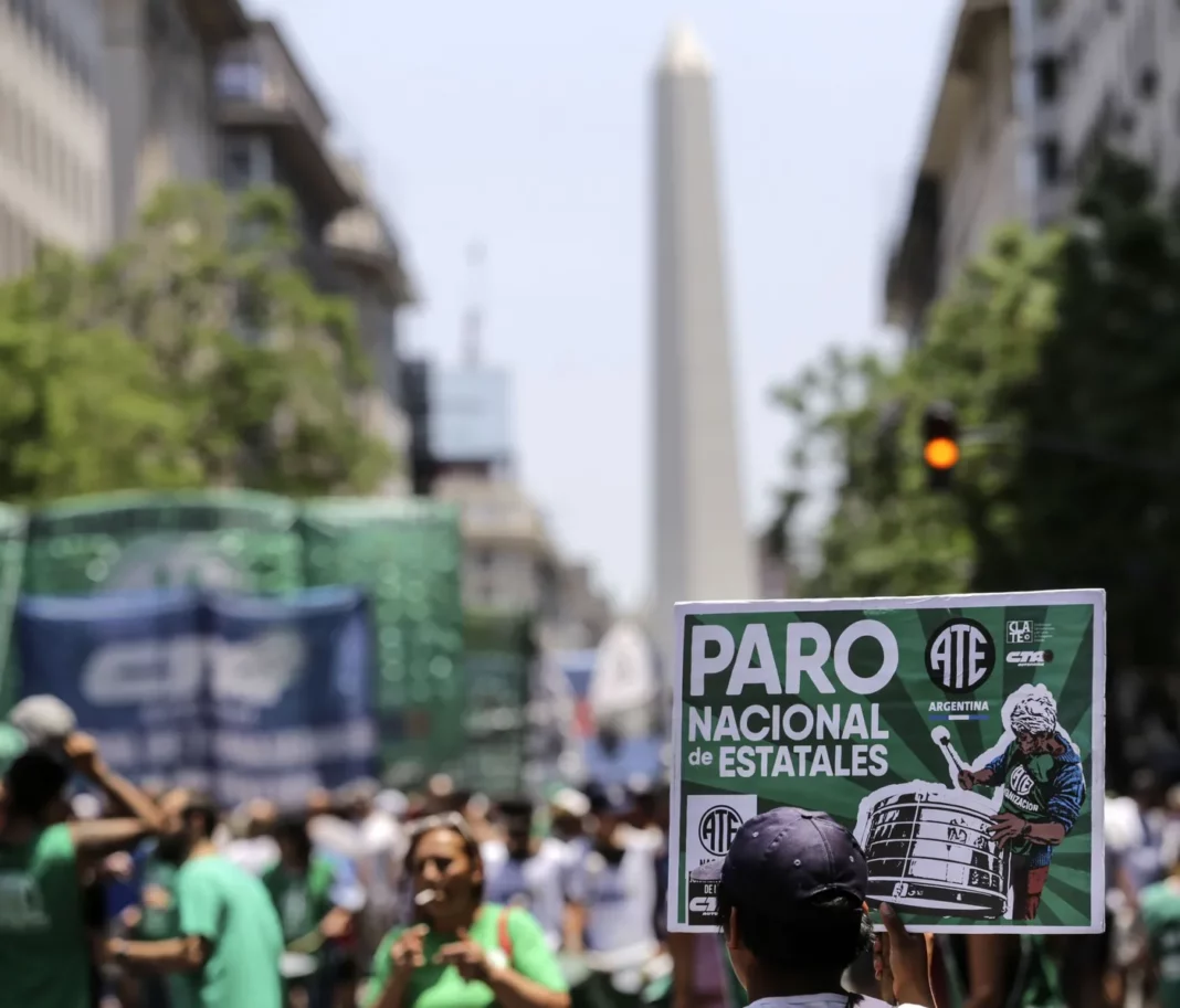 La Asociación de Trabajadores Estatales confirmó que no descarta tomar de manera pacífica los edificios.