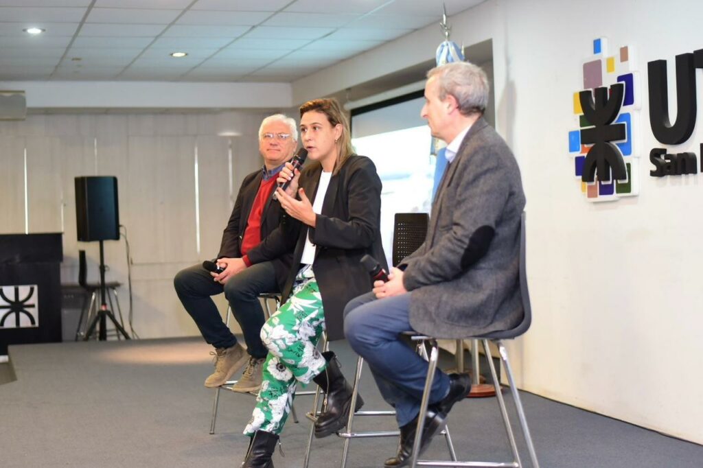 La UTN llevó adelante una jornada donde se presentaron proyectos para potenciar el comercio y la producción regional.