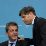 Roque Pérez: las dos hipótesis de Massa y la respuesta de Axel Kicillof Referentes peronistas ligados a Axel Kicillof desplegaron una maniobra destituyente en Roque Pérez, lo que encendió alarmas en el Frente Renovador, que controla el distrito. Las dos hipótesis de Massa y la respuesta del Gobernador.