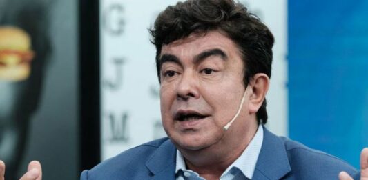 El fiscal general pidió que la Justicia determine el procesamiento de Fernando Espinoza, intendente de La Matanza acusado de abuso sexual.