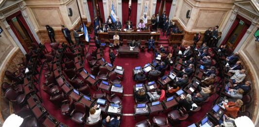 Los senadores volverán a tener un aumento en sus dietas a partir de junio y pasarán a cobrar $8 millones.