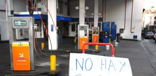 Representantes de la GNC anunciaron que durante la jornada cerrarán todas las estaciones de servicio del país por falta de abastecimiento de gas.