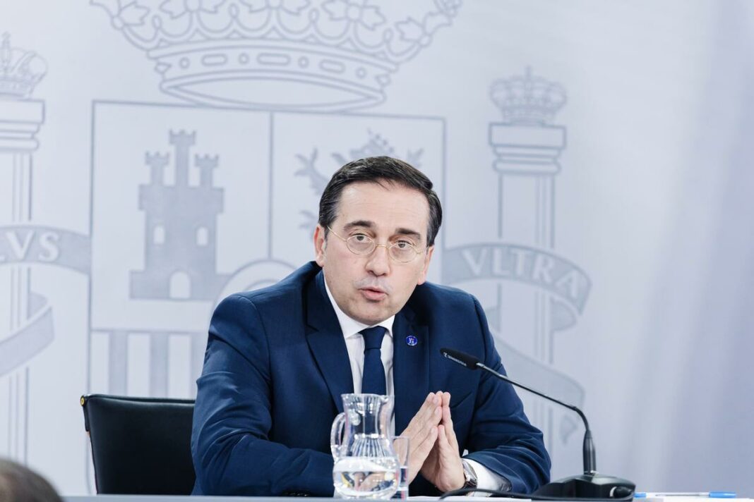 El Gobierno de España exige que Javier Milei se disculpe de manera pública por tratar de “corrupta” a la primera dama, Begoña Gómez, y amenaza con romper las relaciones diplomáticas.