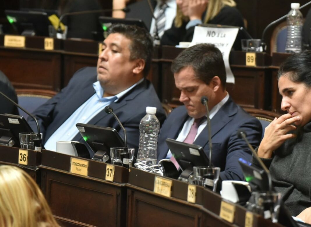 Diputados del PRO y de la UCR cuestionaron el reparto discresional de fondos de Kicillof. 