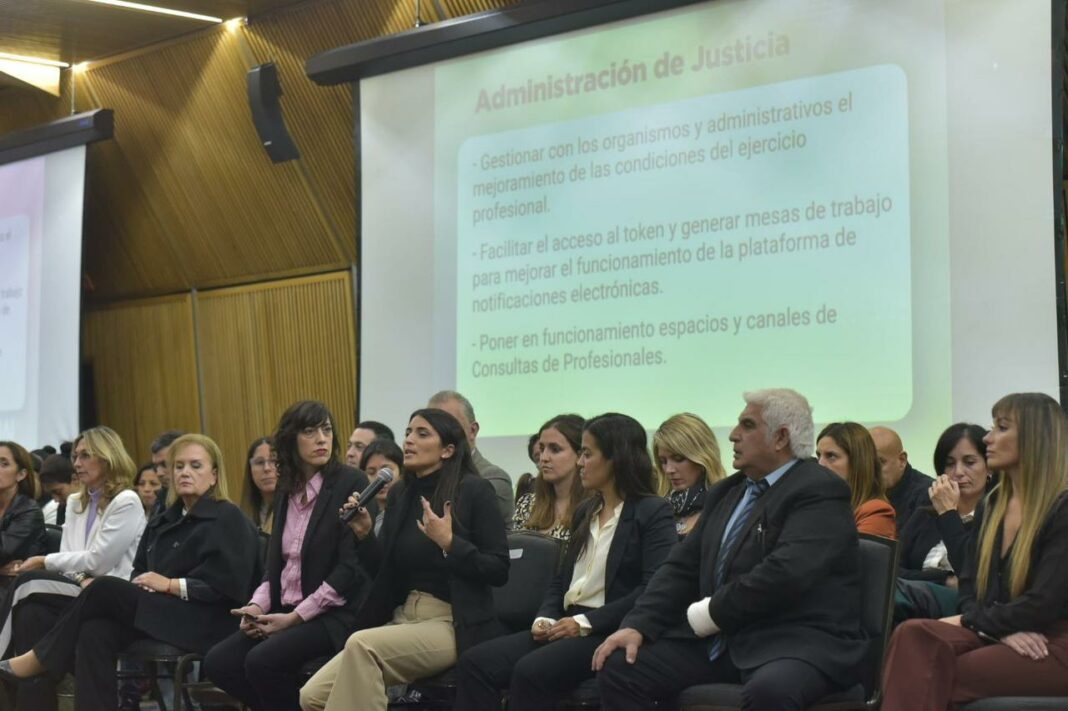 La oposición del Colegio de Abogados de La Plata nucleadas en la lista “Abogacía Unida + Abogar” presentó sus propuestas electorales.