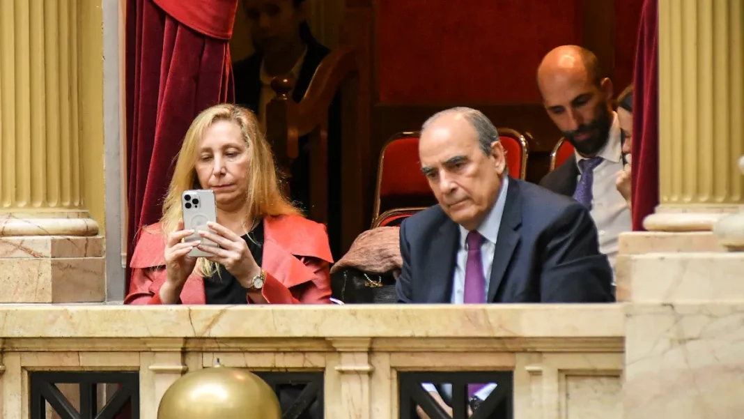 Karina Milei y Francos en la Cámara de Diputados en el debate por la Ley Bases.
