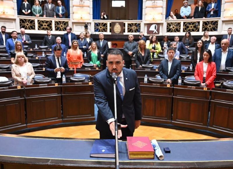 El diputado Fabián Luayza propuso que los pacientes de enfermedades crónicas no paguen transporte.
