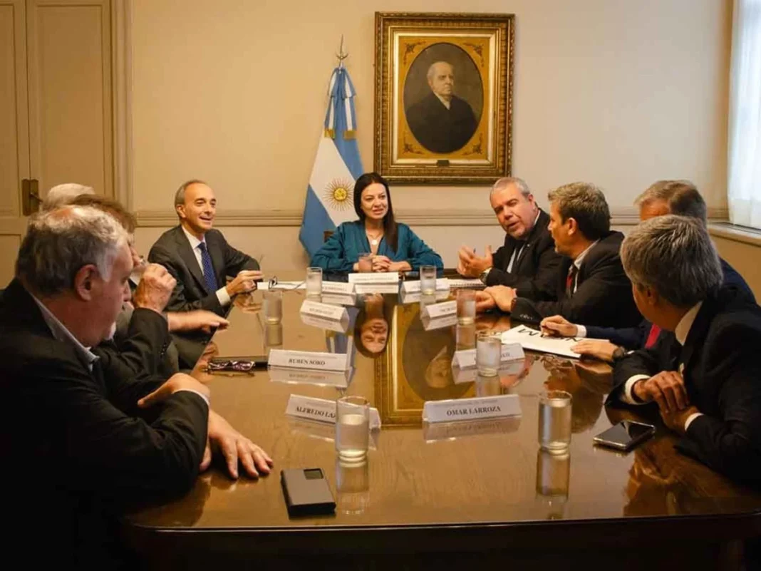 Los recortores universitarios del CIN, se reunieron con Pettovello y valoraron el diálogo, pero pidieron soluciones “en el corto plazo”.