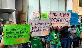 La ministra de Capital Humano, Sandra Pettovello, pasa la motosierra por la cartera y hay más de 5 mil telegramas de despidos en áreas como género, trata y derechos humanos.