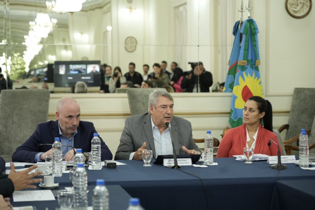 El ministro de Transporte bonaerense, Jorge D´Onofrio, expuso ante la comisión de Transporte, Puertos e Intereses Marítimos del Senado.