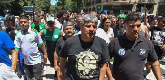 El dirigente de Camioneros, Pablo Moyano, reemplazó la marcha del jueves para rechazar la Ley Bases por la participación en una conferencia de prensa.