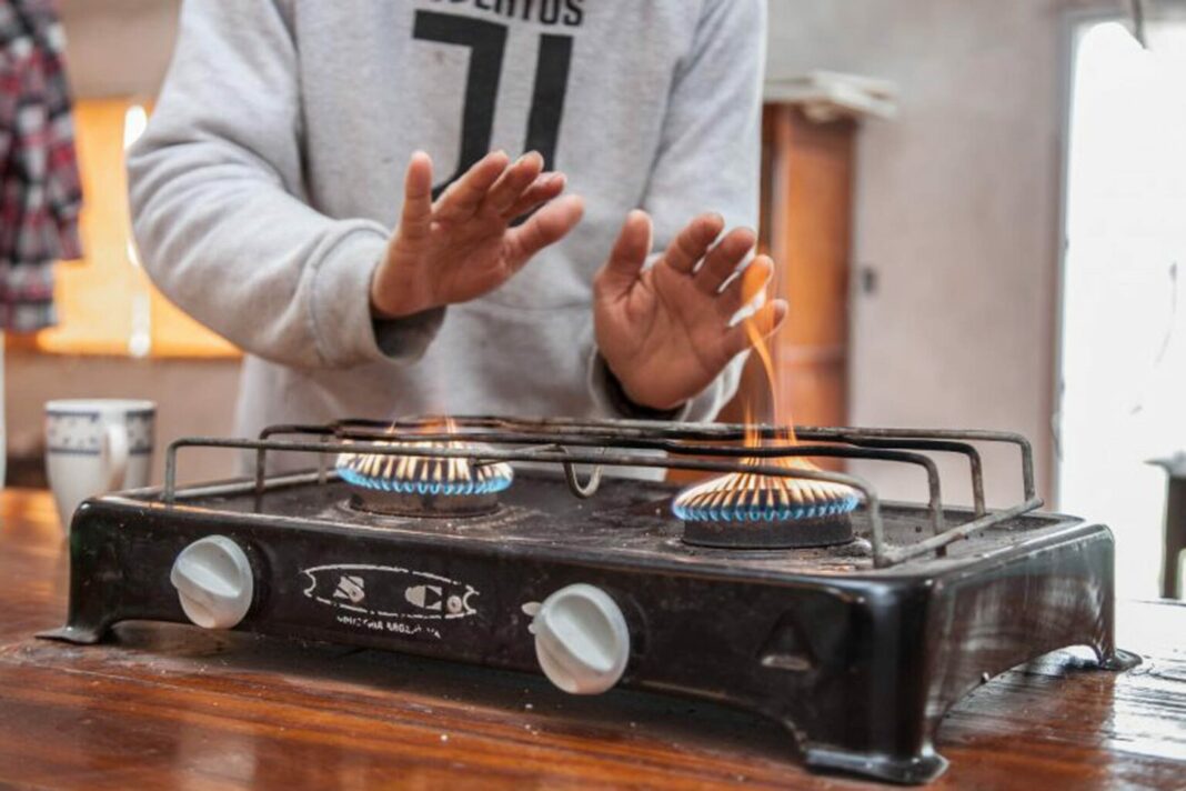 El Ministerio de Salud bonaerense advirtió sobre un récord de intoxicaciones por monóxido de carbono en los últimos cinco años. Cómo prevenir.