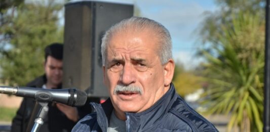 En un municipio bonaerense, un intendente peronista estaría al borde de perder todo su poder en el Concejo Deliberante. Quién es y qué es lo que pasó.