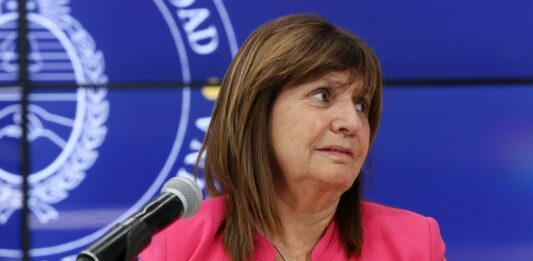 Patricia Bullrich continúa este lunes con una jornada de marcada por los encuentros con referentes del Poder Judicial de El Salvador.  