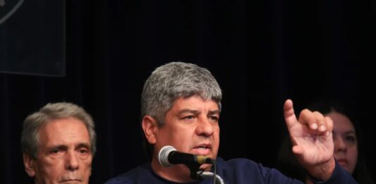 El líder sindical anticipó una movilización masiva para rechazar la Ley Bases.