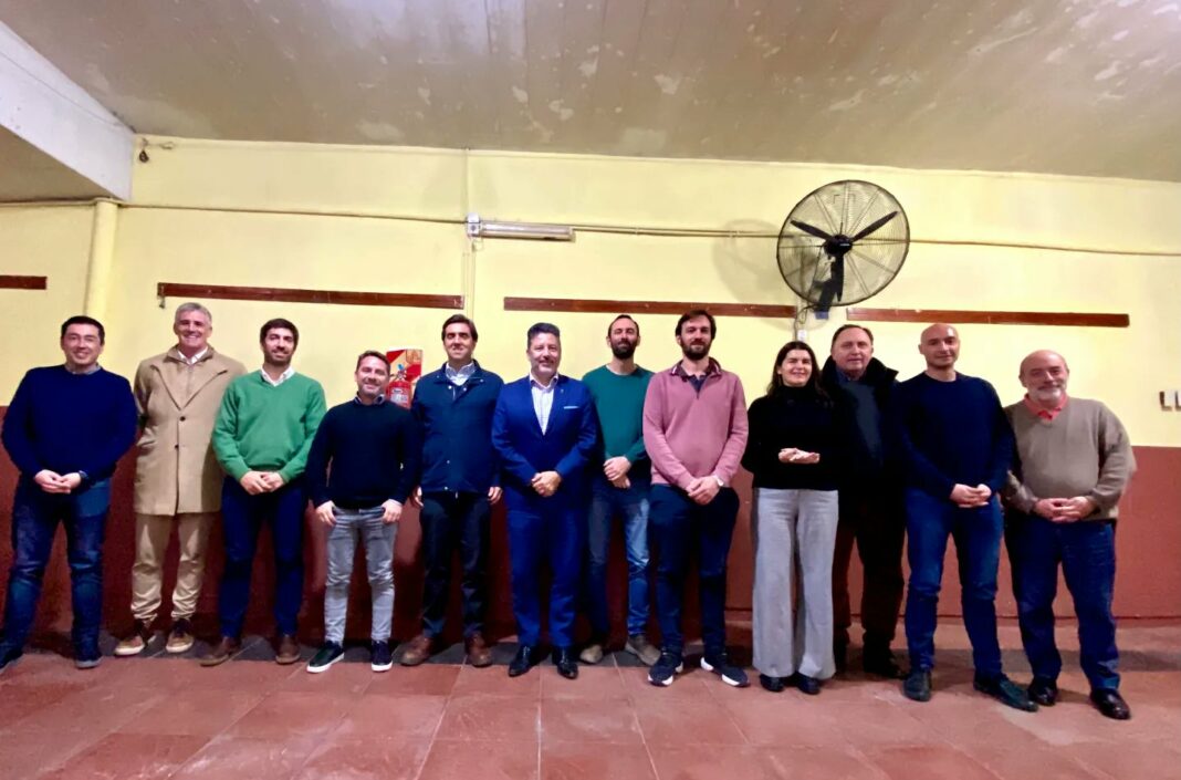 La mesa de intendentes peronistas de la Primera sección electoral se reunieron en Suipacha y enfatizaron su rechazo al proyecto de Ley Bases.