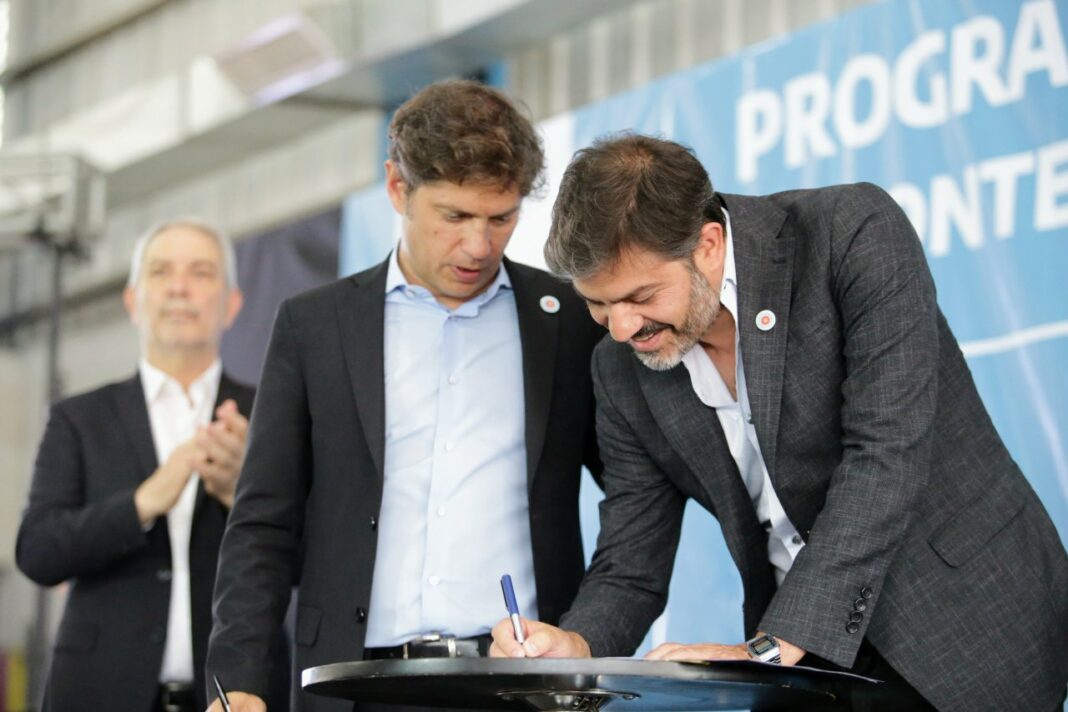 Axel Kicillof modificó la modalidad de reemplazos de los ministros bonaerenses y dejó como autoridad de control a Carlos Bianco.