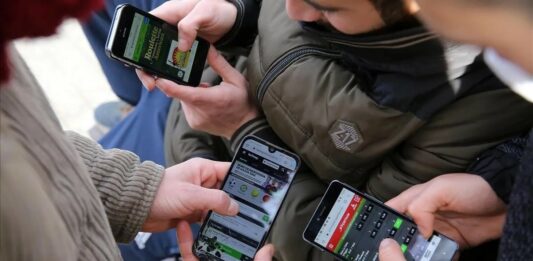 La integrante de la Comisión Directiva de AIEPBA, Marisa Pieroni alertó que el aumento de los casos de ludopatía adolescentes es preocupante.