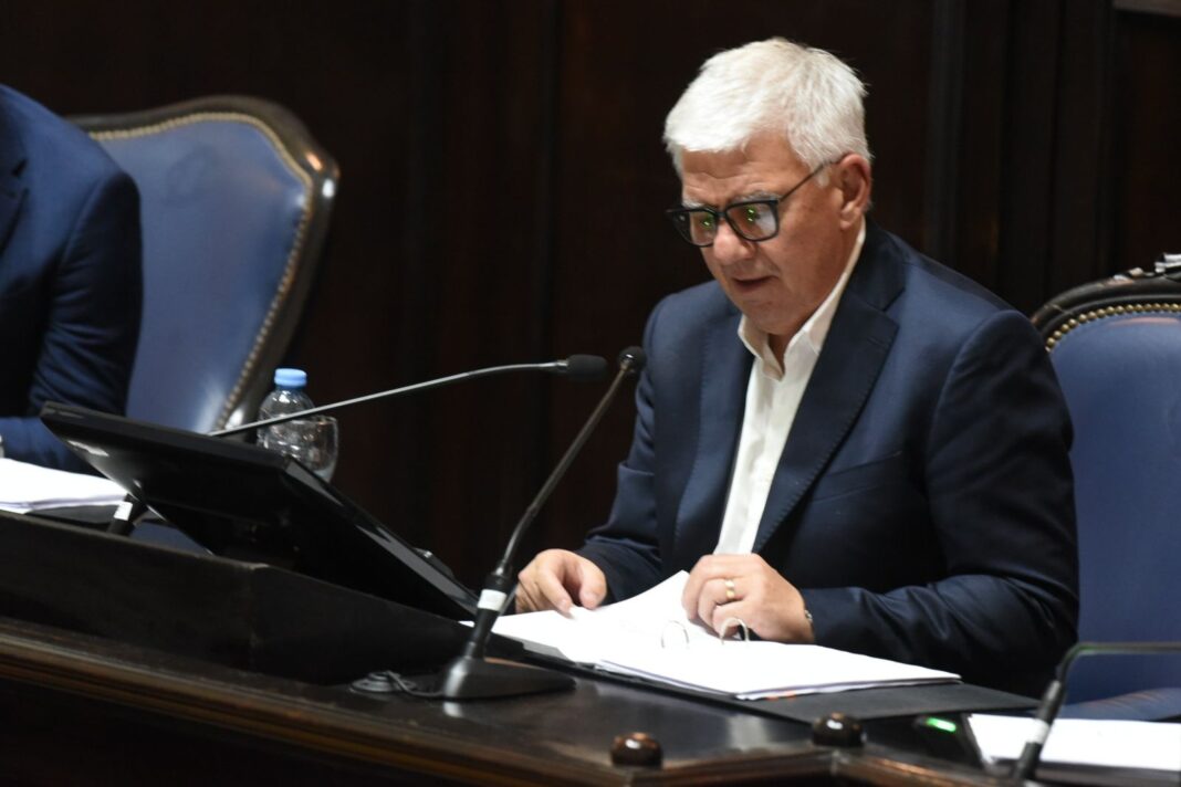 El titular de la Cámara de Diputados bonaerense, Alejandro Dichiara, aseguró que la Legislatura garantizará los beneficios impositivos para radicar la Planta de GNL en Bahía Blanca.