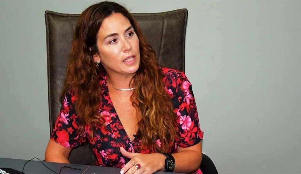 La presidenta del consorcio del puerto de Quequén, Jimena López.