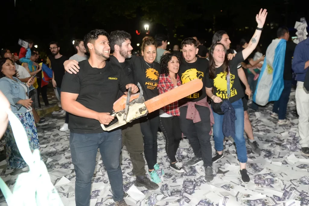 Los jóvenes de La Libertad Avanza fundan Crear+Libertad para pisar fuerte en las universidades nacionales.