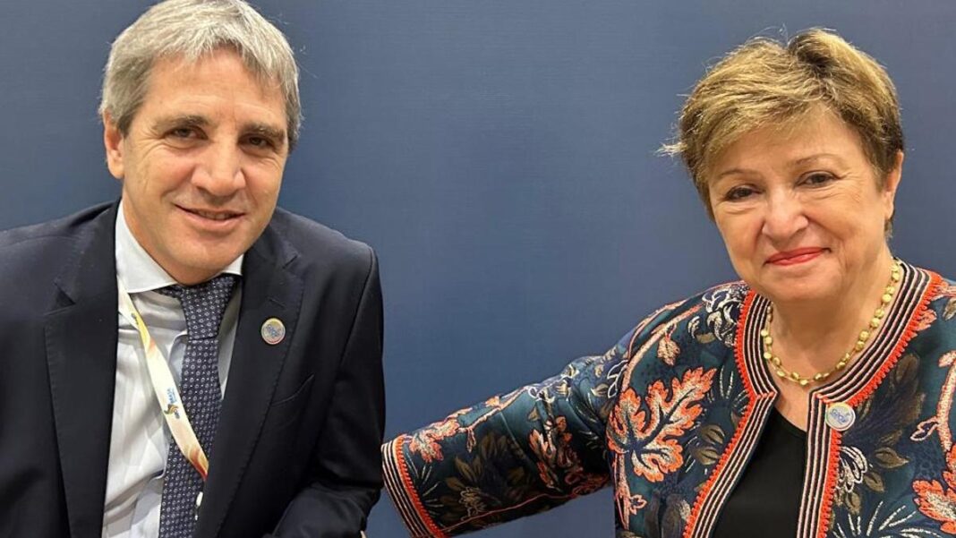 E ministro de Economía, Luis Caputo, se reunió con la titular del FMI durante la cumbre de ministros del G20 en Brasil.