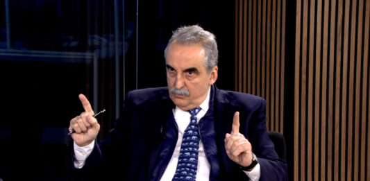 Guillermo Moreno convocó un nuevo encuentro de economistas peronistas en busca reorganizar el espacio político.