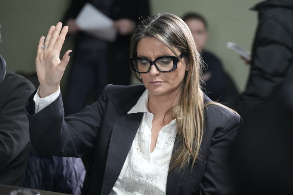 Tras la reunión con Abad, Neumann manifestó que hay "buen dialogo" con las demás bancadas para discutir la Boleta Única.