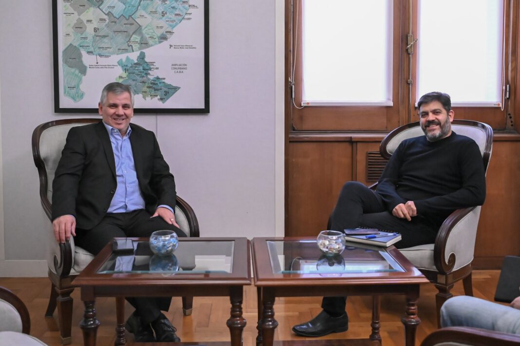 El intendente de Chivilcoy se reunió con Carlos Bianco, tras sumarse al programa Puentes.