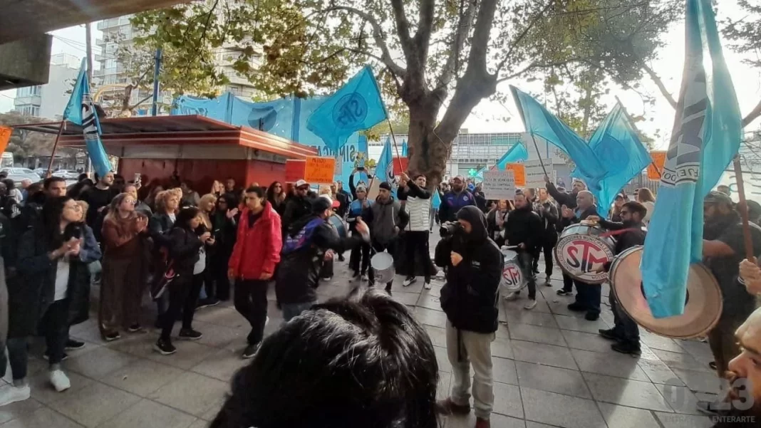Los municipales de Mar del Plata definieron por voto electrónico el rechazo a la propuesta de Montenegro.