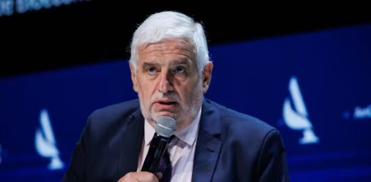 El Gobierno definió la expulsión de otro funcionario. De quién se trata y cómo se reordena la cartera.